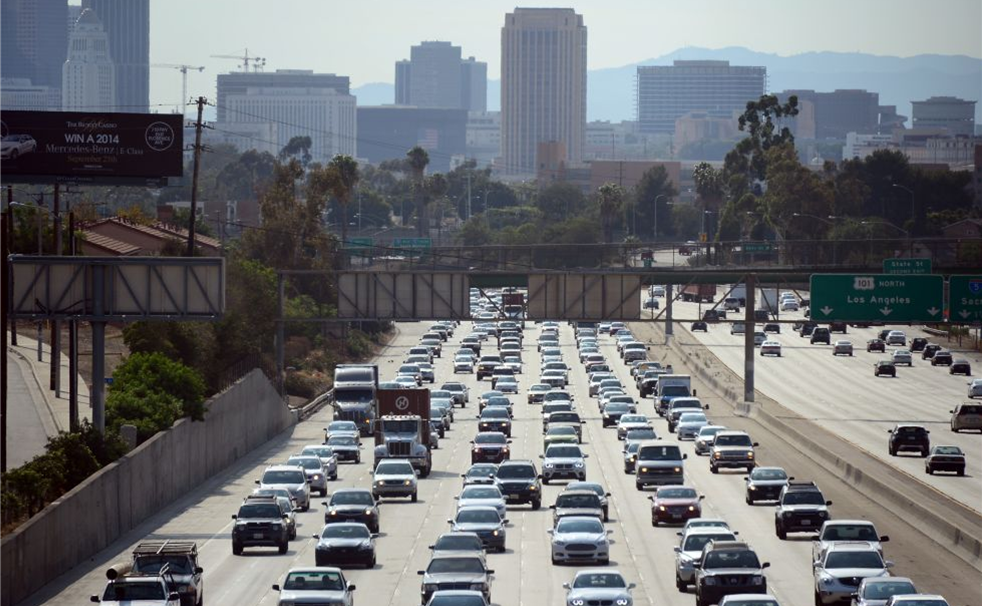 The 10 Freeway Has Been Reopened but L.A.’s Transit Problem Remains